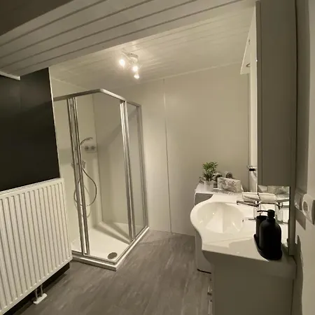 Mona's Apartment