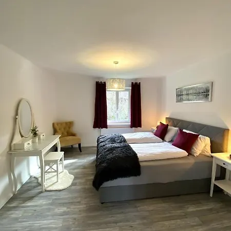 Mona's Apartmán *